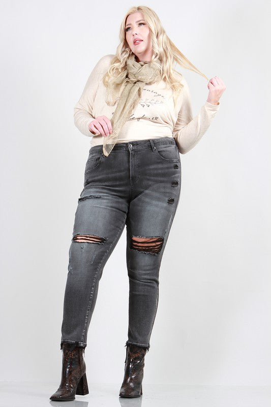 PLUS SIZE DISTRESSED SKINNY JEANS