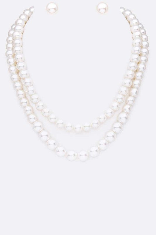 Classy Pearl Layered Necklace Set