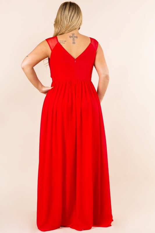 PLUS CAP SLEEVE CHIFFON DRESS