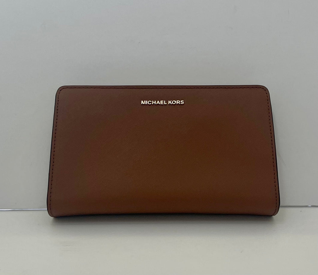 Micheal kors small brown handbag